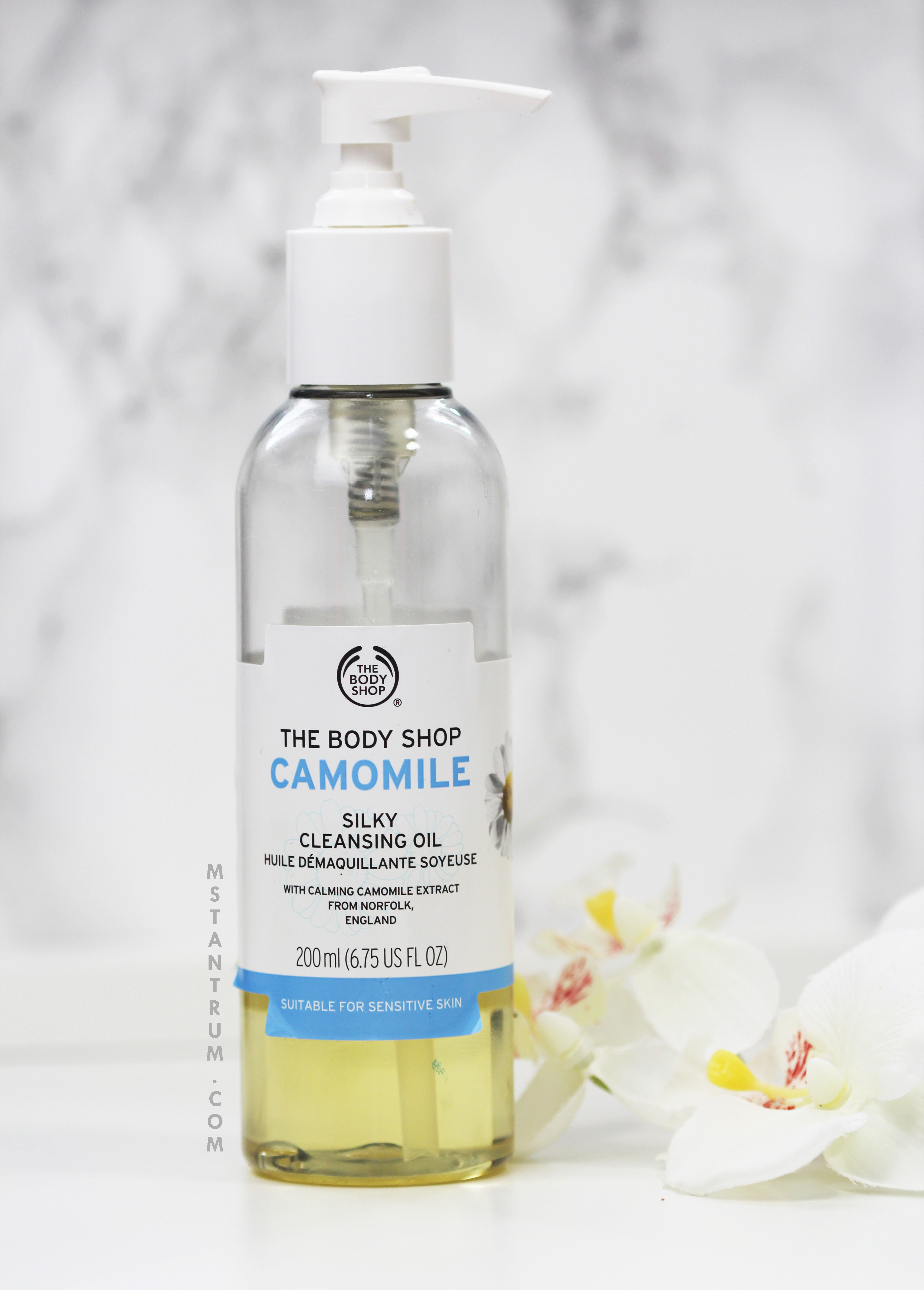 The Bodyshop cleansing oil