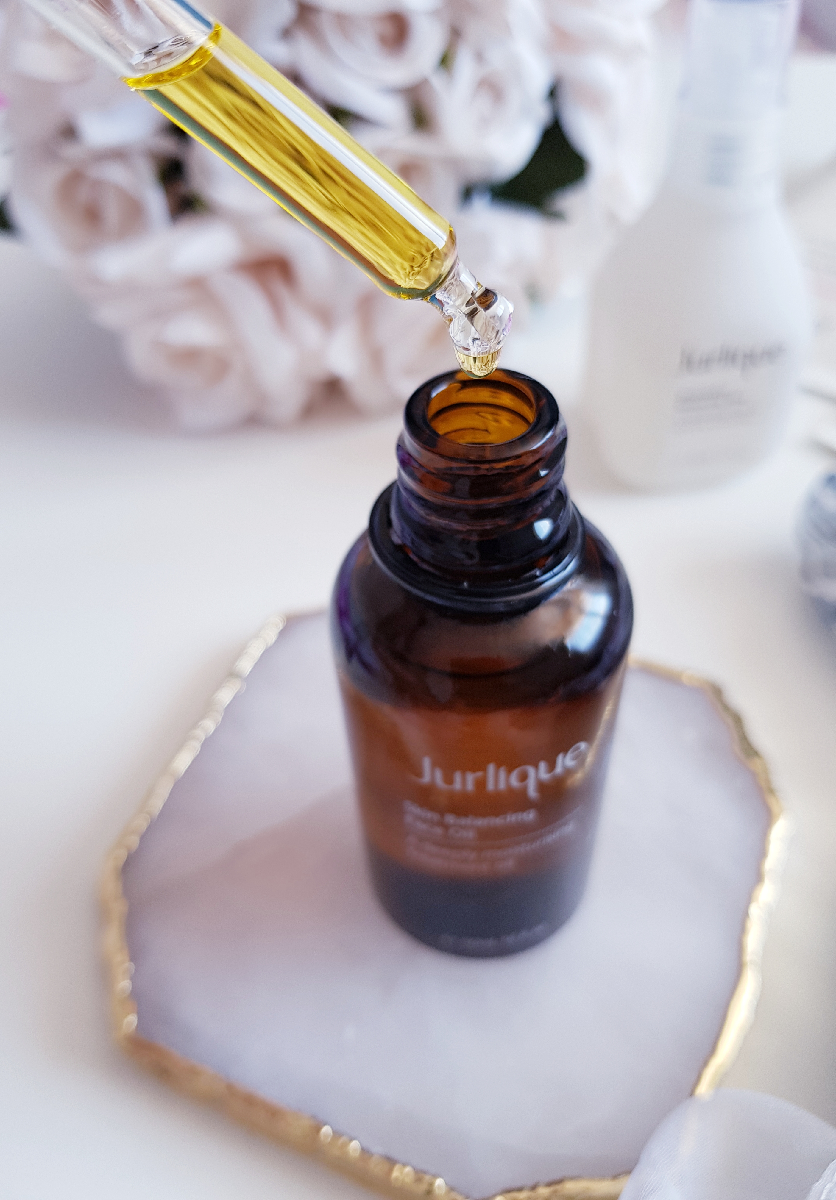 Jurlique Skin Balancing Oil - Treatment for dry and dehydrated skin - Ms Tantrum Blog