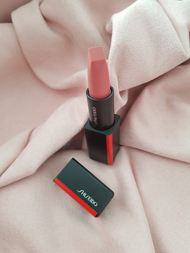 shiseido modernmatte powder lipstick - Peep show swatch - Ms tantrum blog
